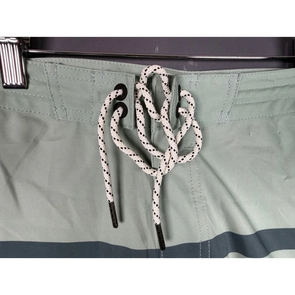 NWT Jetty Atlantic Boardshorts Swim Trunks Mens 32 Fog Green Striped Oystex